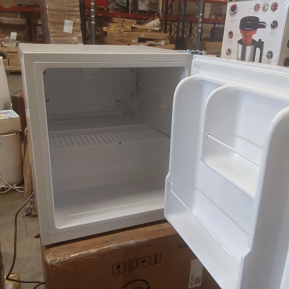 RUSSELL HOBBS RHTTLF2E1W 40L LARDER FRIDGE