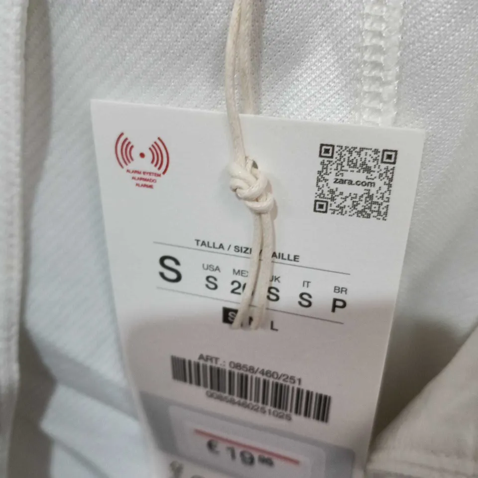 ZARA WHITE BUTTON-FRONT SLEEVELESS TOP – UK S (US S)