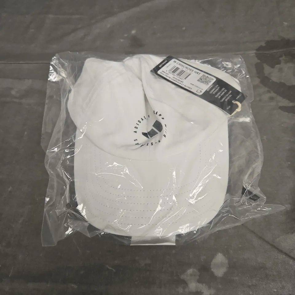 ADIDA WOMENS CRISSCROSS HAT IN WHITE ONE SIZE