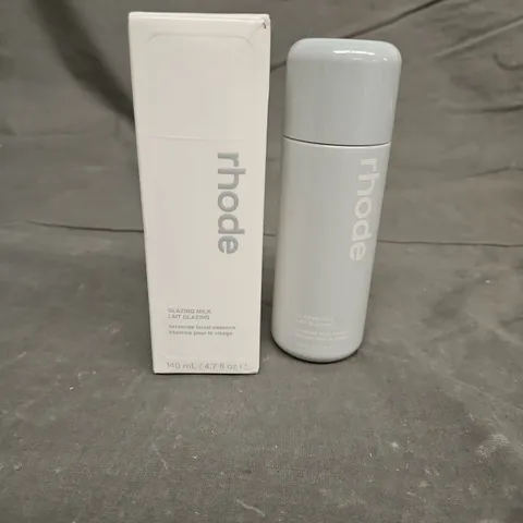BOXED RHODE GLAZING MILK CERAMIDE FACIAL ESSENCE 140ML