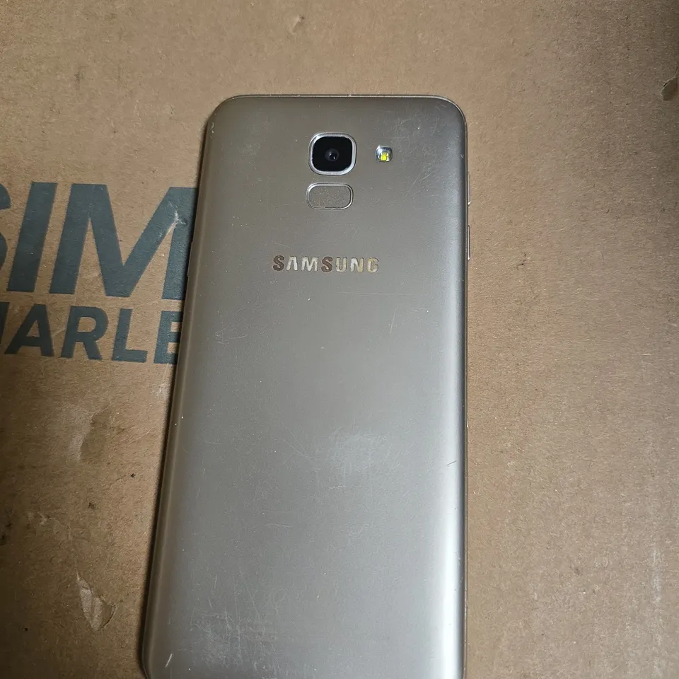 SAMSUNG GALAXY SMARTPHONE