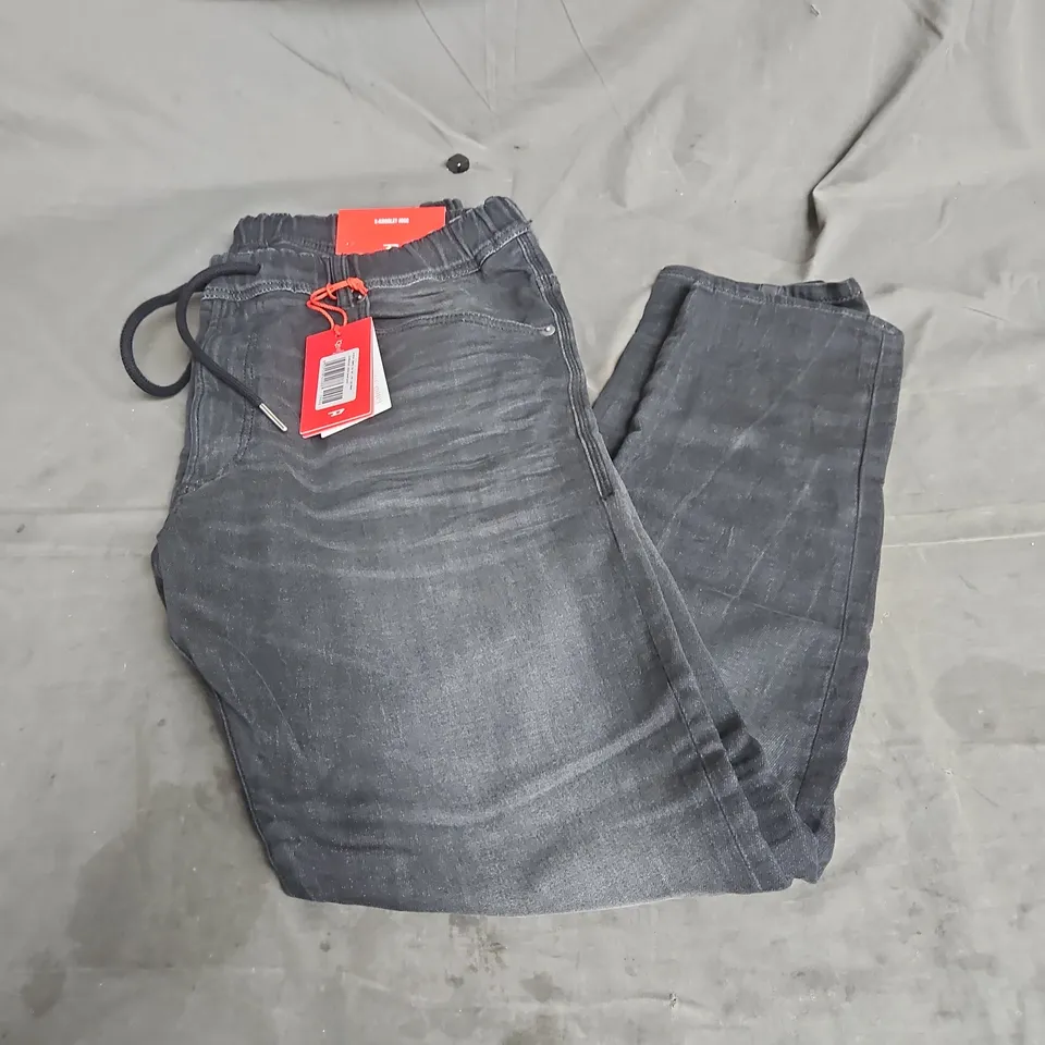 DIESEL E-KROOLEY JOGGER JEANS IN WASHED BLACK SIZE W36