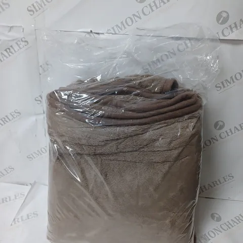 BOXED COZEE HOME HEATED BLANKET