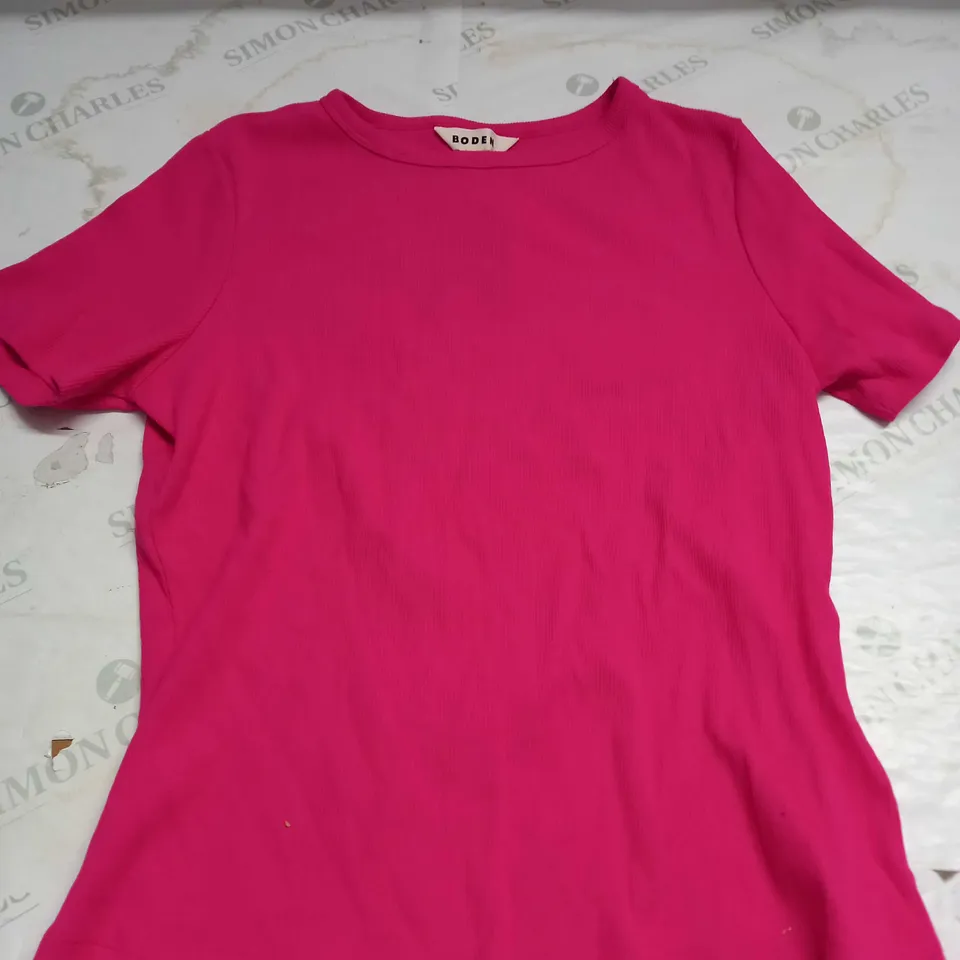 BODEN STANDARD T-SHIRT SIZE L