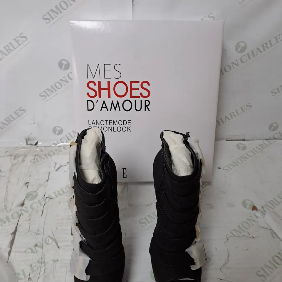 APPROXIMATELY 12 PAIRS OF BOXED MES SHOES D'AMOUR DEMONLOOK VIXEN BLACK HEELS - SIZE VARIATION 