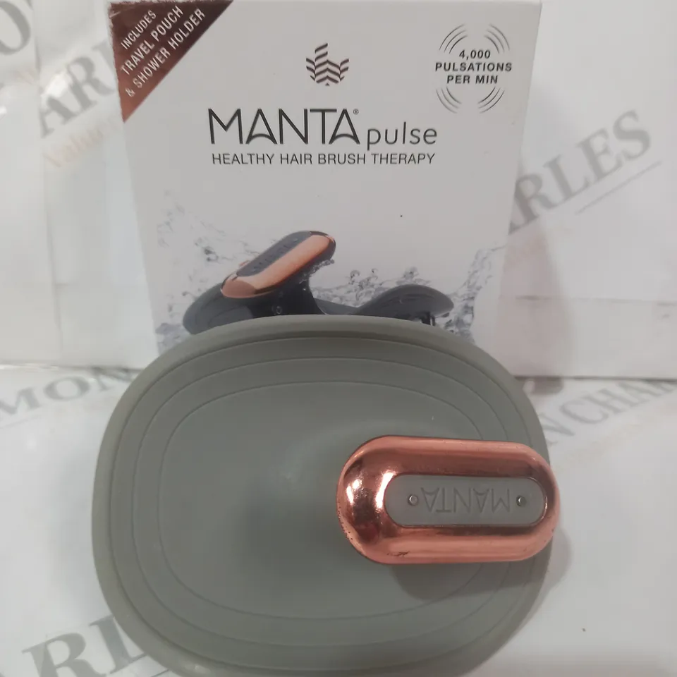 BOXED MANTA PULSE FLEXIBLE HAIRBRUSH
