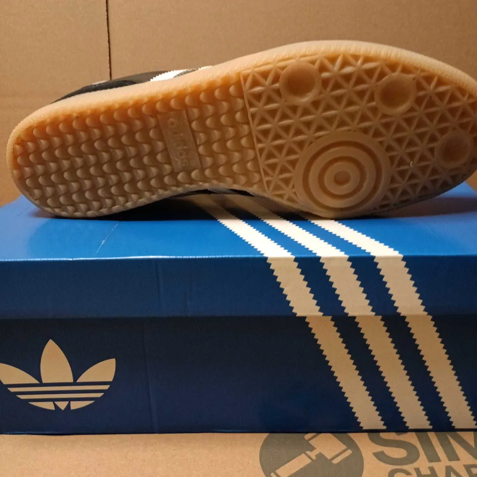 ADIDAS SAMBA JP TRAINERS – BLACK, WHITE 3-STRIPES, UK 10 (US 10.5)