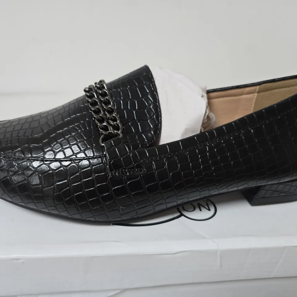 BOXED SPOT ON LOAFERS, BLACK CROC - SIZE 8