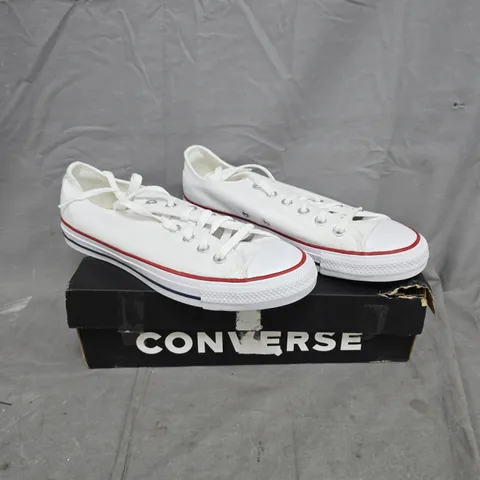 CONVERSE WHITE LOW-TOP SNEAKERS SIZE 8