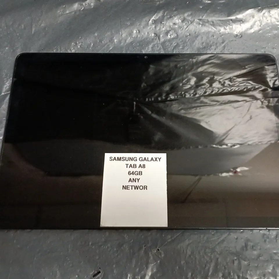 SAMSUNG GALAXY TAB A8