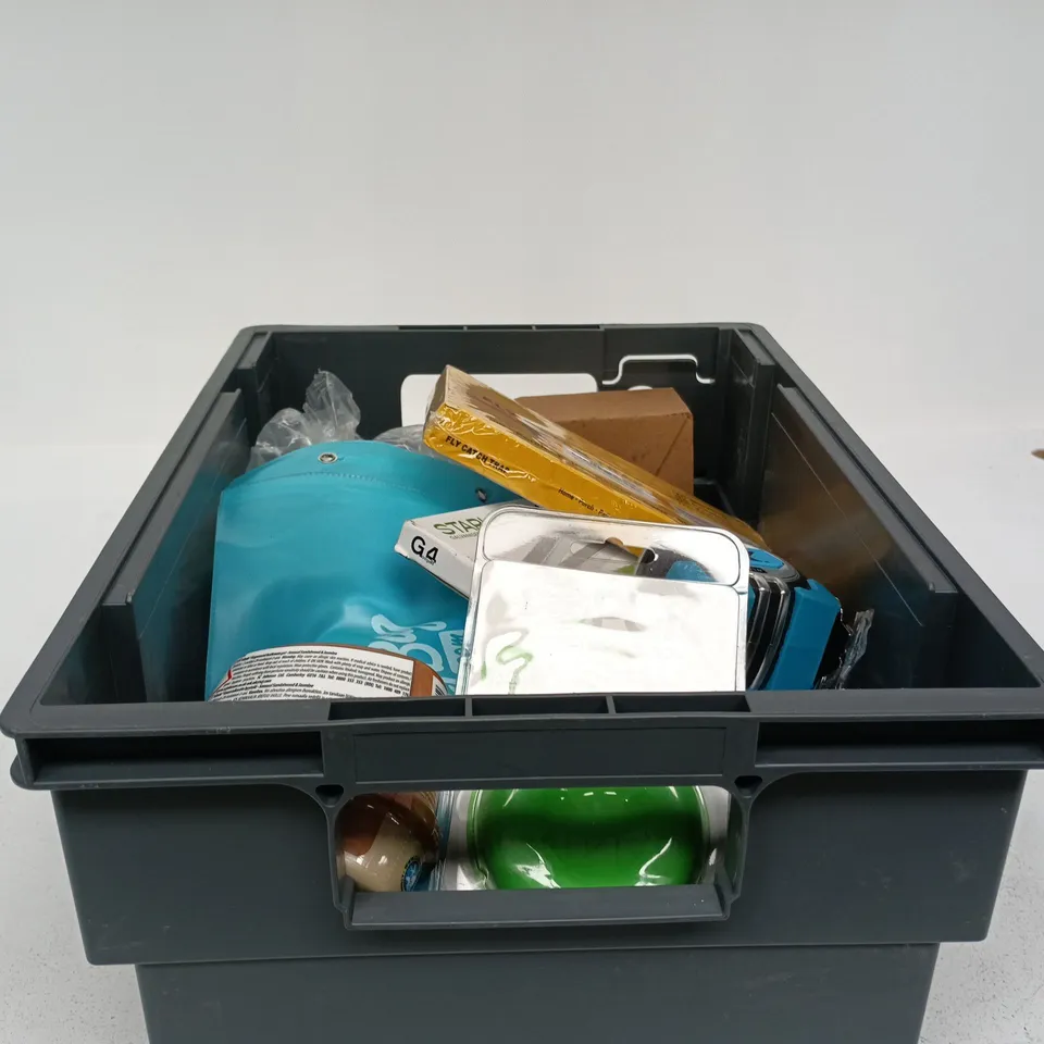TOTE OF APPROXIMATELY 15 ASSORTED ITEMS TO INCLUDE  FLY CATCH STRAP, STAPLES, OX TAPE MEASURE, PUK WRIST DEVICE ETC
