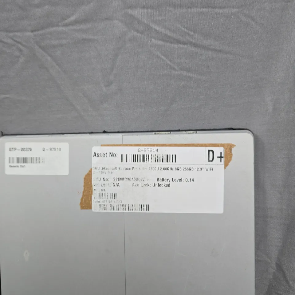 MICROSOFT SURFACE PRO TABLET WITH KEYBOARD