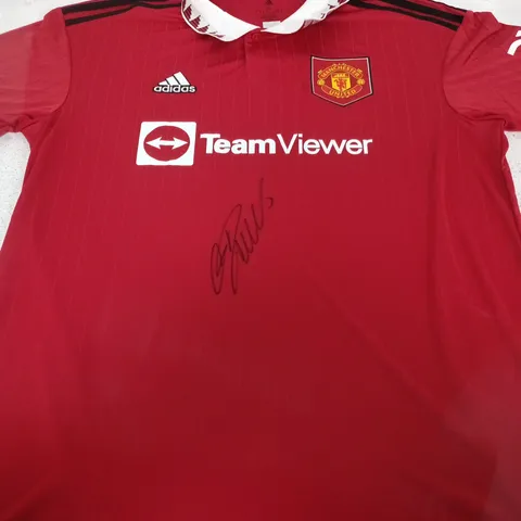 ADIDAS MANCHESTER UNITED FC SHIRT– SIGNED BY CRISTIANO RONALDO - SIZE XL
