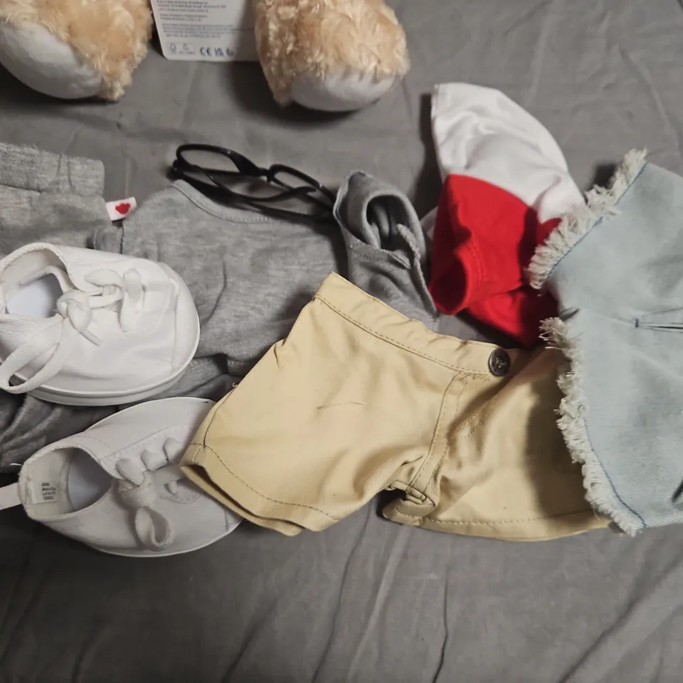 BUILD-A-BEAR WORKSHOP TEDDY BEAR WITH OUTFIT AND BOX