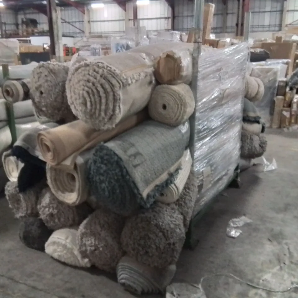 STILLAGE OF APPROXIMATELY 20 QUALITY DESIGNER RUGS
