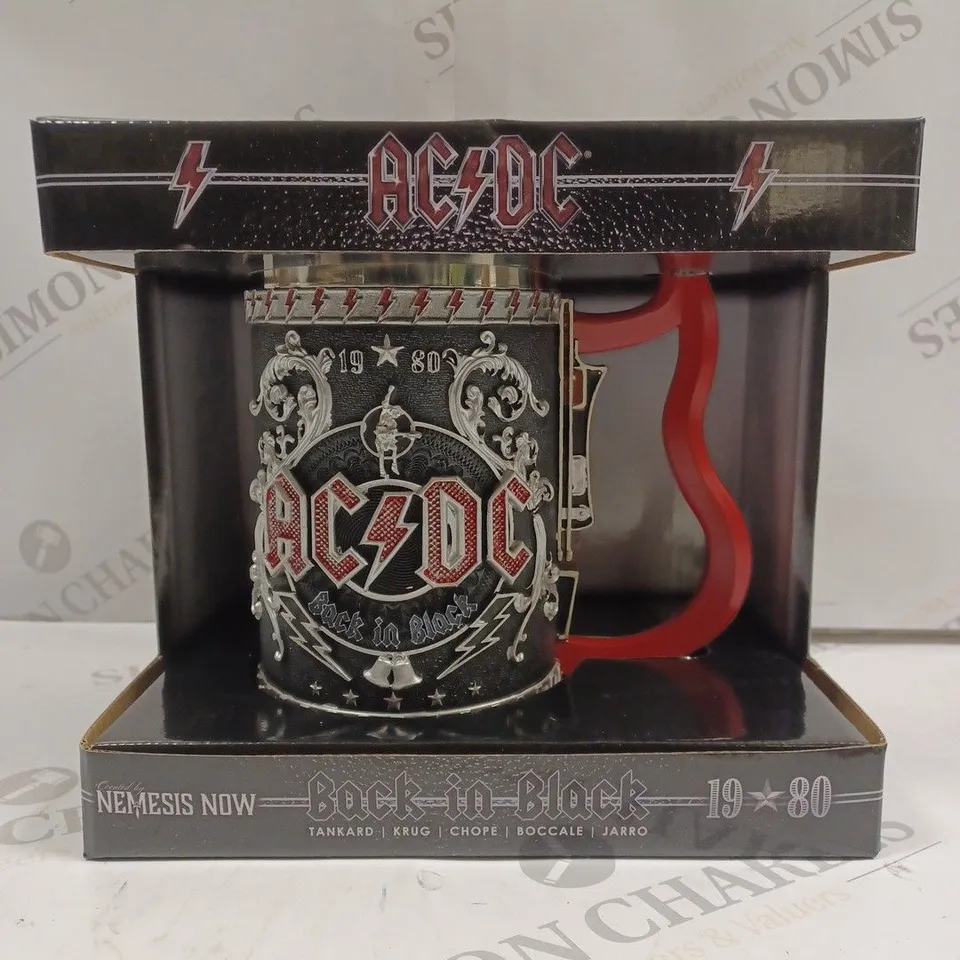 BOXED ACDC BACK IN BLACK TANKARD