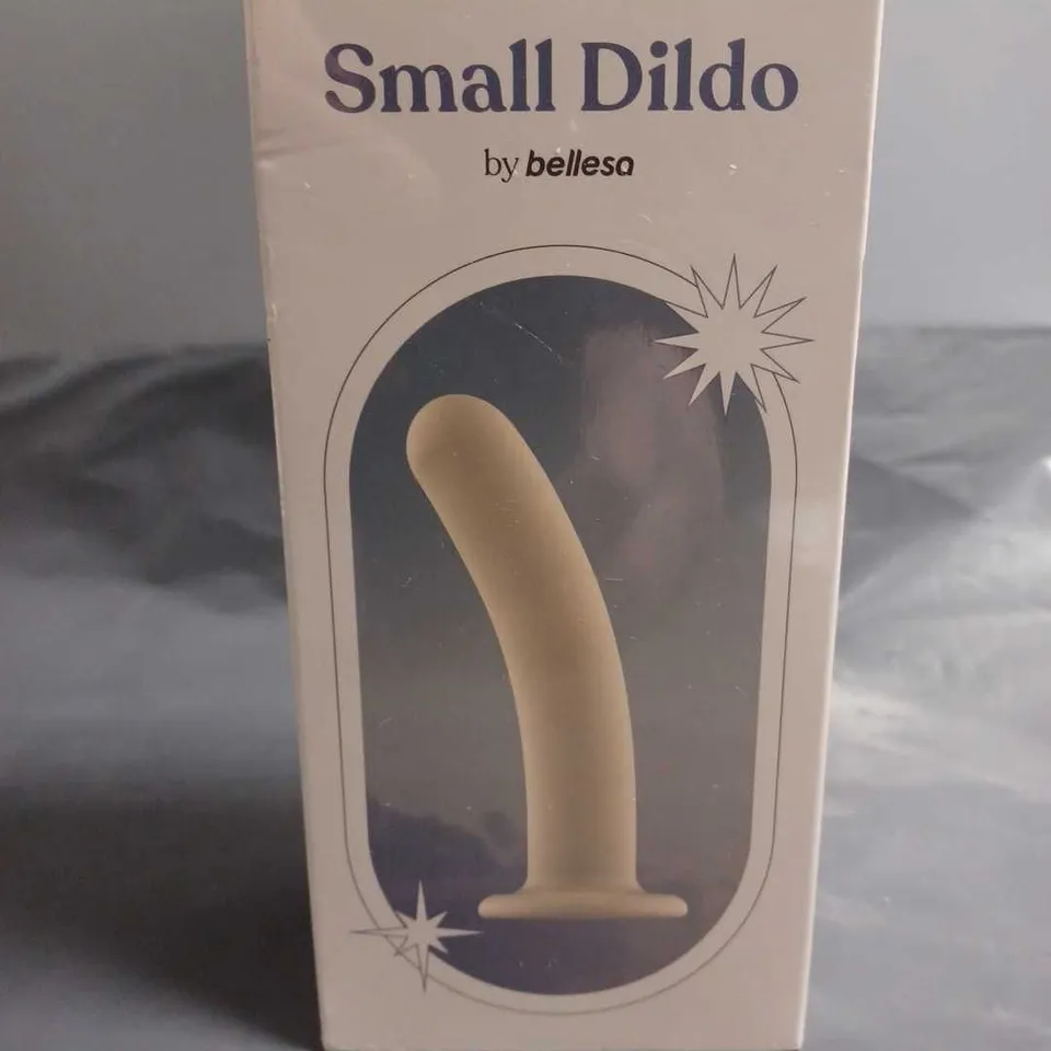 SMALL DILDO BY BELLESA