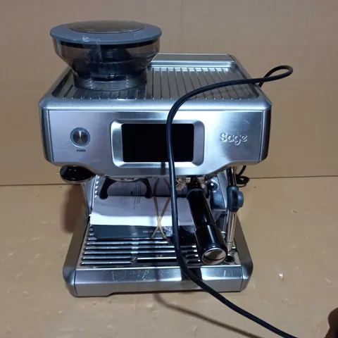 SAGE AUTO COFFEE MACHINE IN BRUSHED STAINLESS STEEL