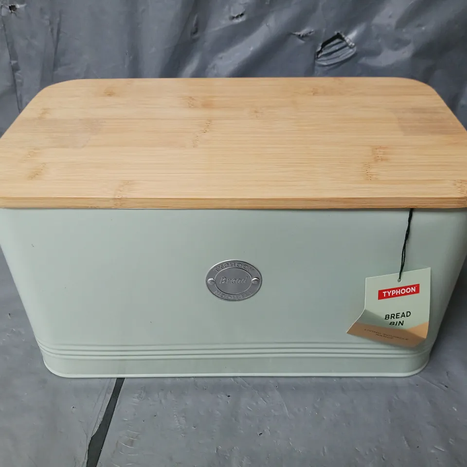 TYPHOON LIVING SQUIRCLE BREAD BIN - MINT GREEN