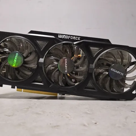 GIGABYTE OC WINDFORCE GRAPHICS CARD