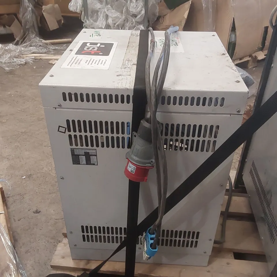 BENNING D400 G48/125 B- FTP NI FORKLIFT CHARGER