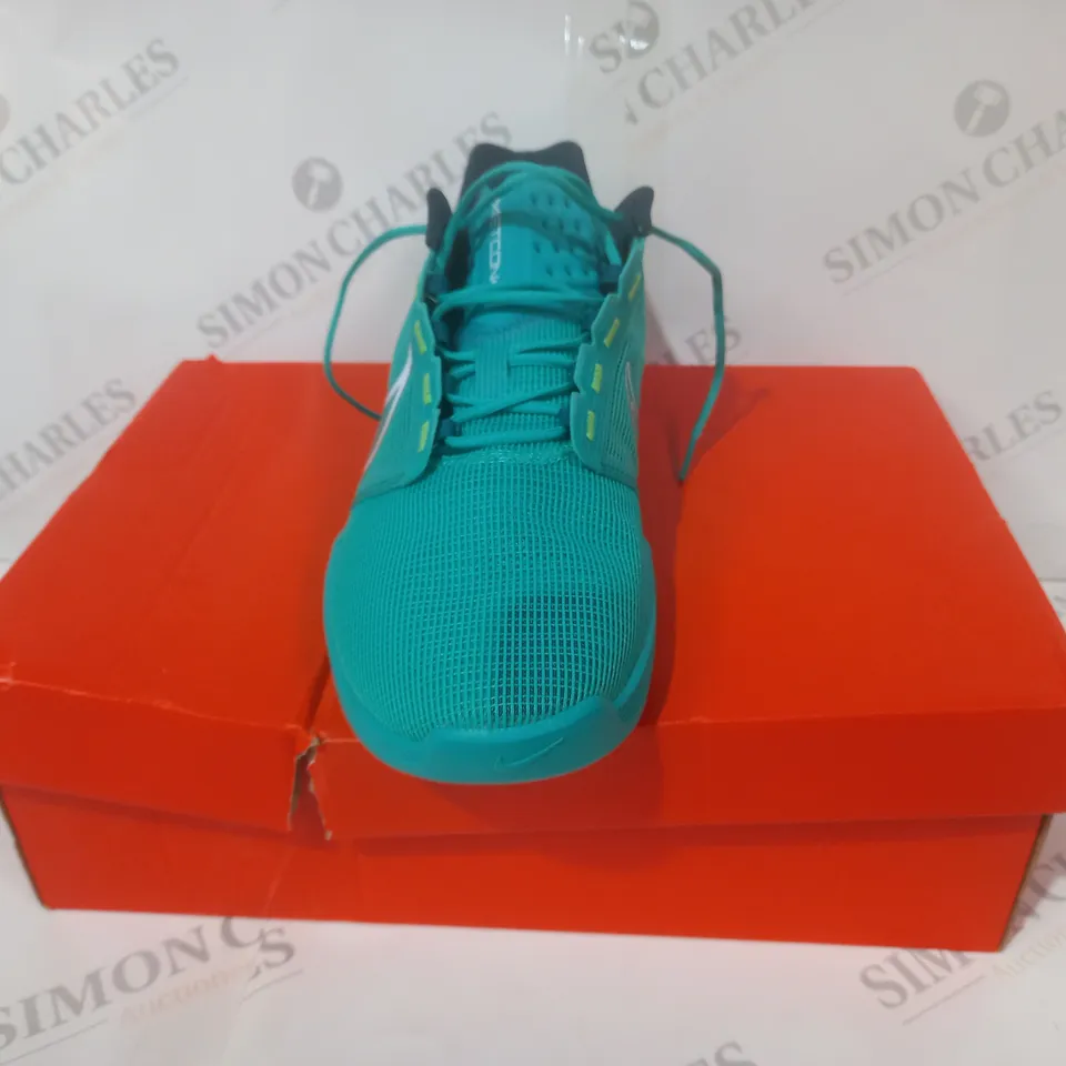 BOXED PAIR OF NIKE ZOOM METCON TURBO 2 SHOES IN JADE/TEAL UK SIZE 11