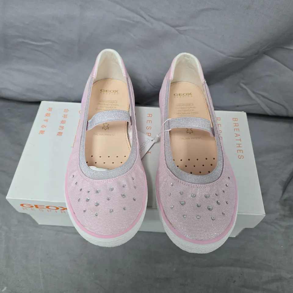 GEOX RESPIRA KIDS' PINK GLITTER MARY JANE SHOES – UK 3.5 (EU 35)