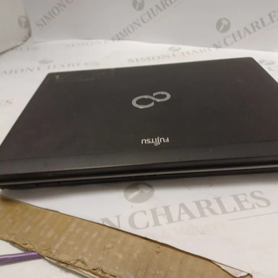 FUJITSU LIFEBOOK P702 LAPTOP
