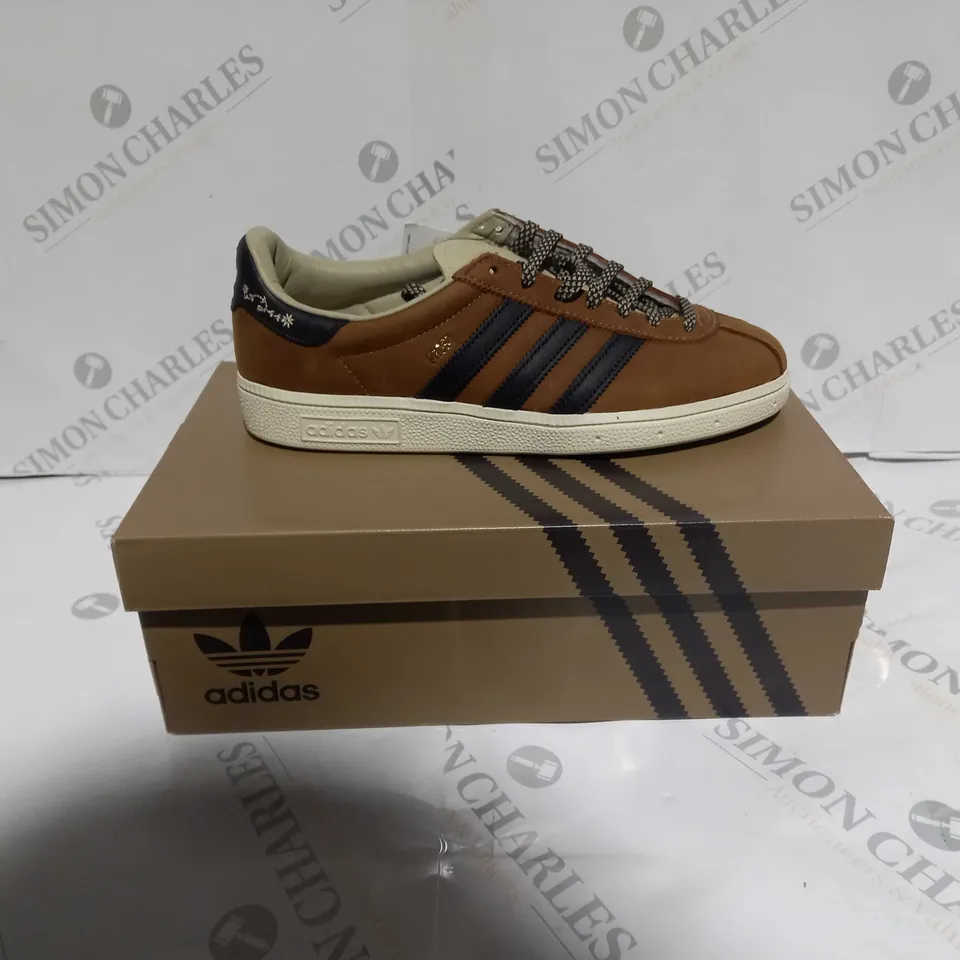 ADIDAS FROST UK 7 BOXED 