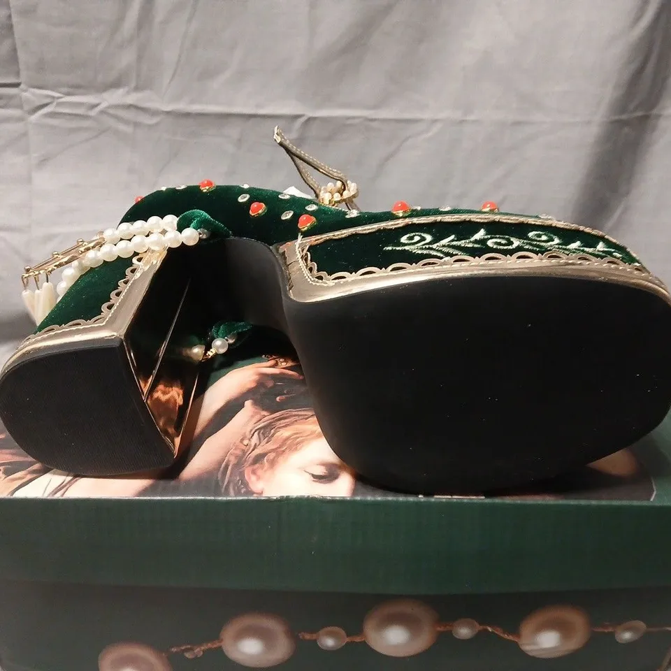 BOXED KOI BOLEYNS REVENGE BEJEWELED VELVET HEELS IN GREEN - UK 8