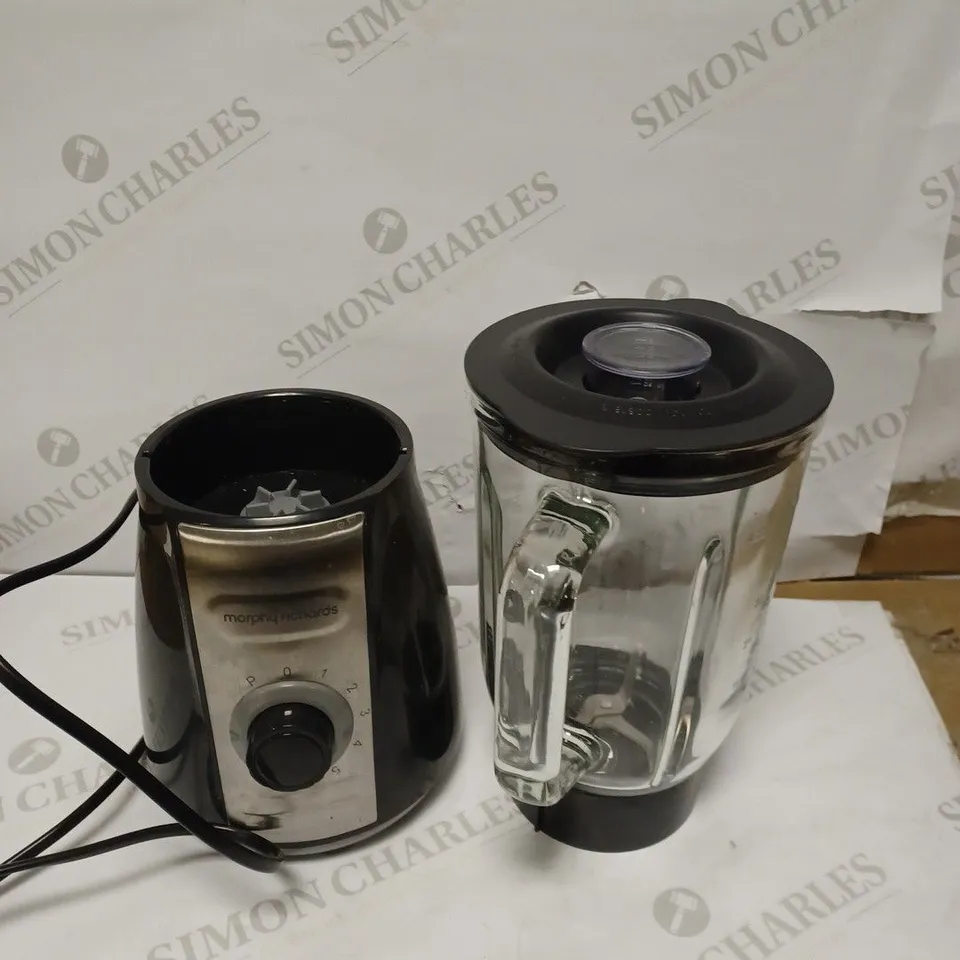 MORPHY RICHARDS TOTAL CONTROL GLASS TABLE BLENDER