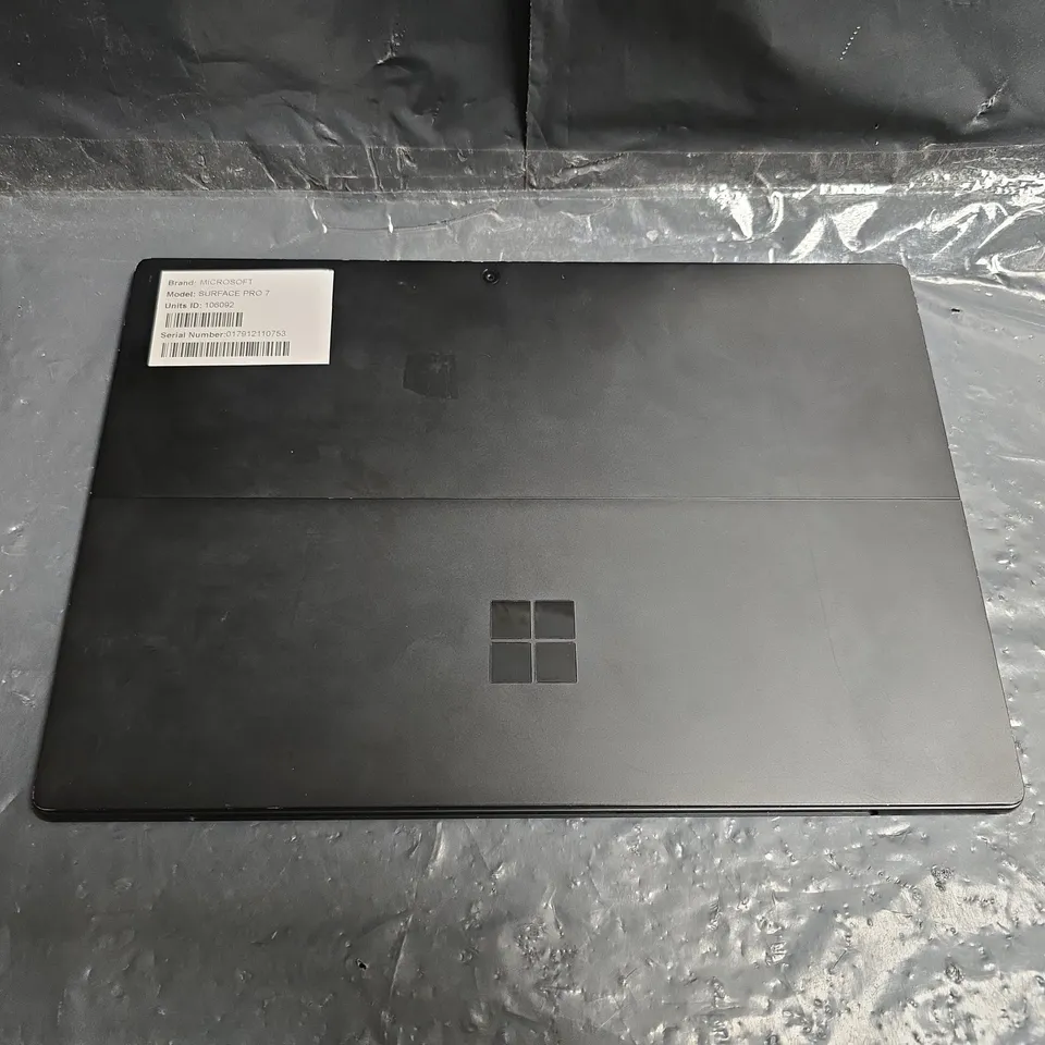 MICROSOFT SURFACE PRO 7 TABLET – BLACK
