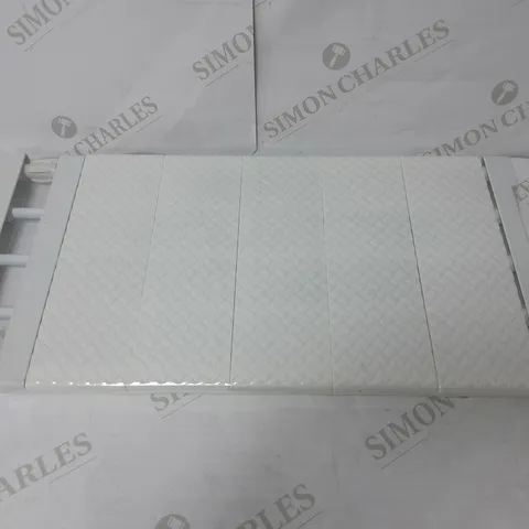 BOXED MULTI-FUNCTIONAL TELESCOPIC PARTITION