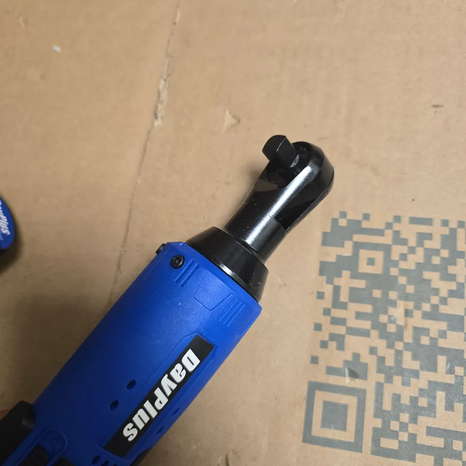 DAYPLUS CORDLESS RATCHET – BLUE, WITH 2 BATTERIES