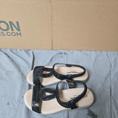 SKECHERS CUSHION WALK WOMEN'S SANDALS β BLACK BEADED STRAPPY, UK SIZE 6.