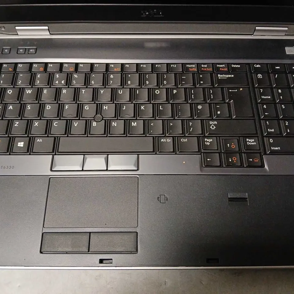 DELL LATITUDE E6530 SERIES LAPTOP 