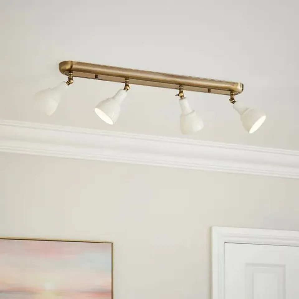 BOXED WYBRIDGE 4 LIGHT SEMI FLUSH SPOTLIGHT BAR