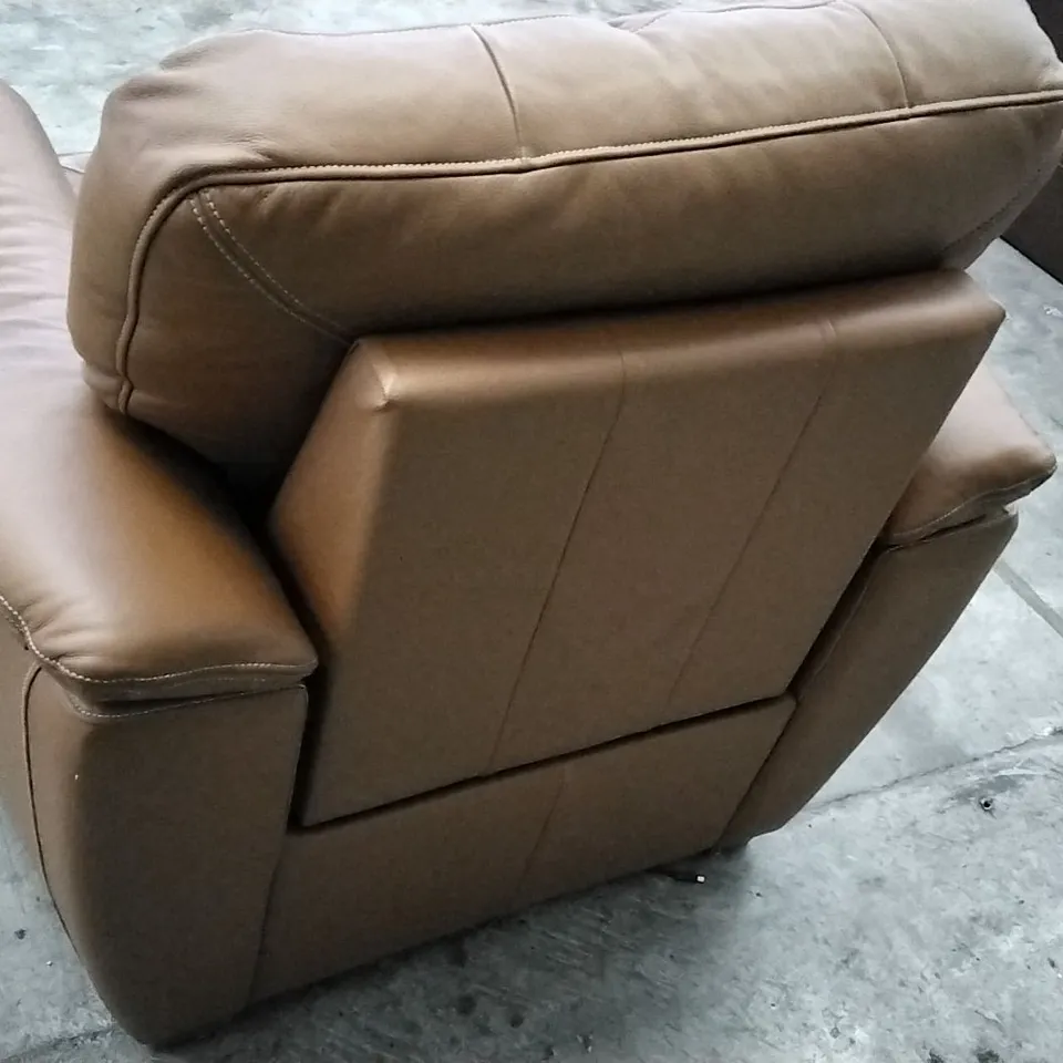 QUALITY BRITISH DESIGNER G PLAN MANUFACTURED ELLIOT ELECTRIC RECLINER CHAIR - CAMBRIDGE TAN LEATHER 