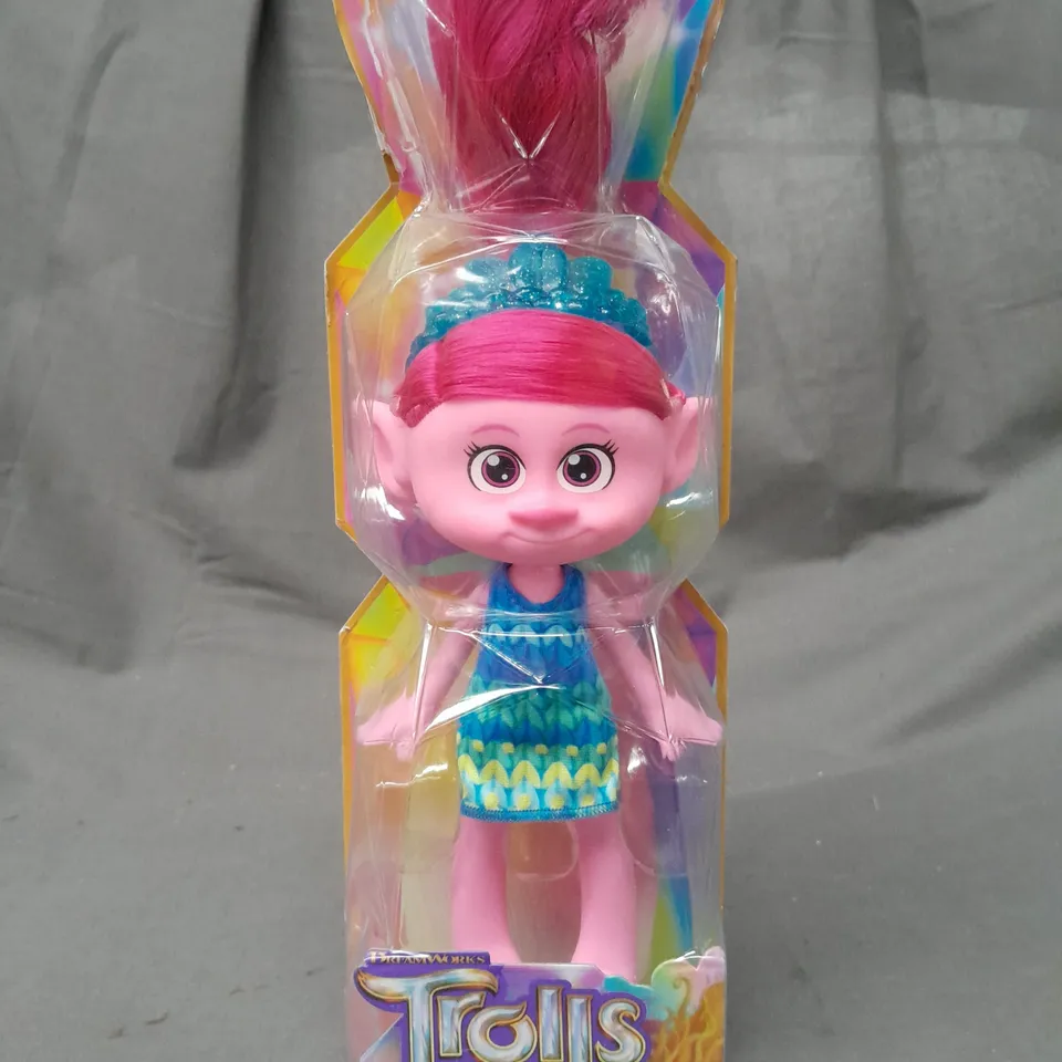 DREAMWORKS TROLLS POPPY COLLECTIBLE FIGURE