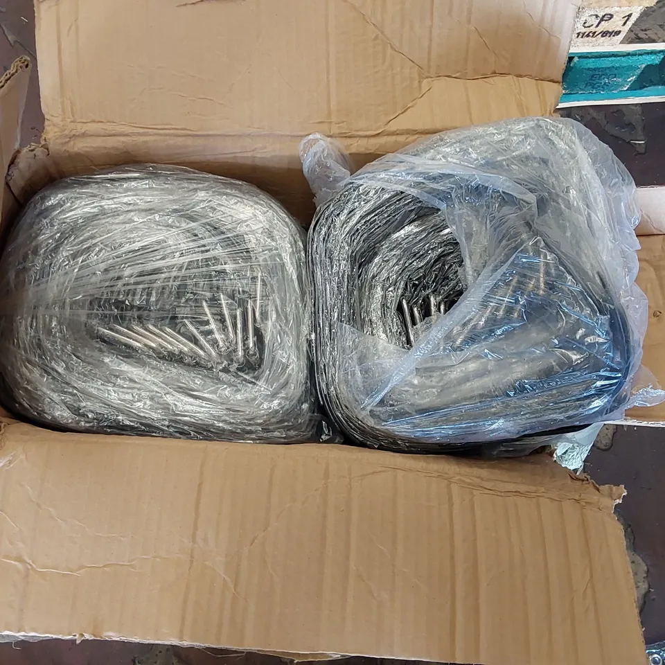 BOX OF FAUX LEATHER BELTS - QUANTITY UNSPECIFIED (1 BOX)