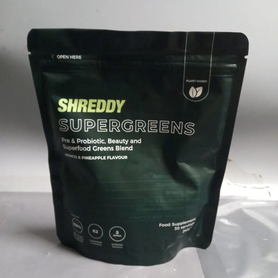 SHREDDY SUPERGREENS MANGO & PINEAPPLE FOOD SUPPLEMENT 30 SERVINGS 240G