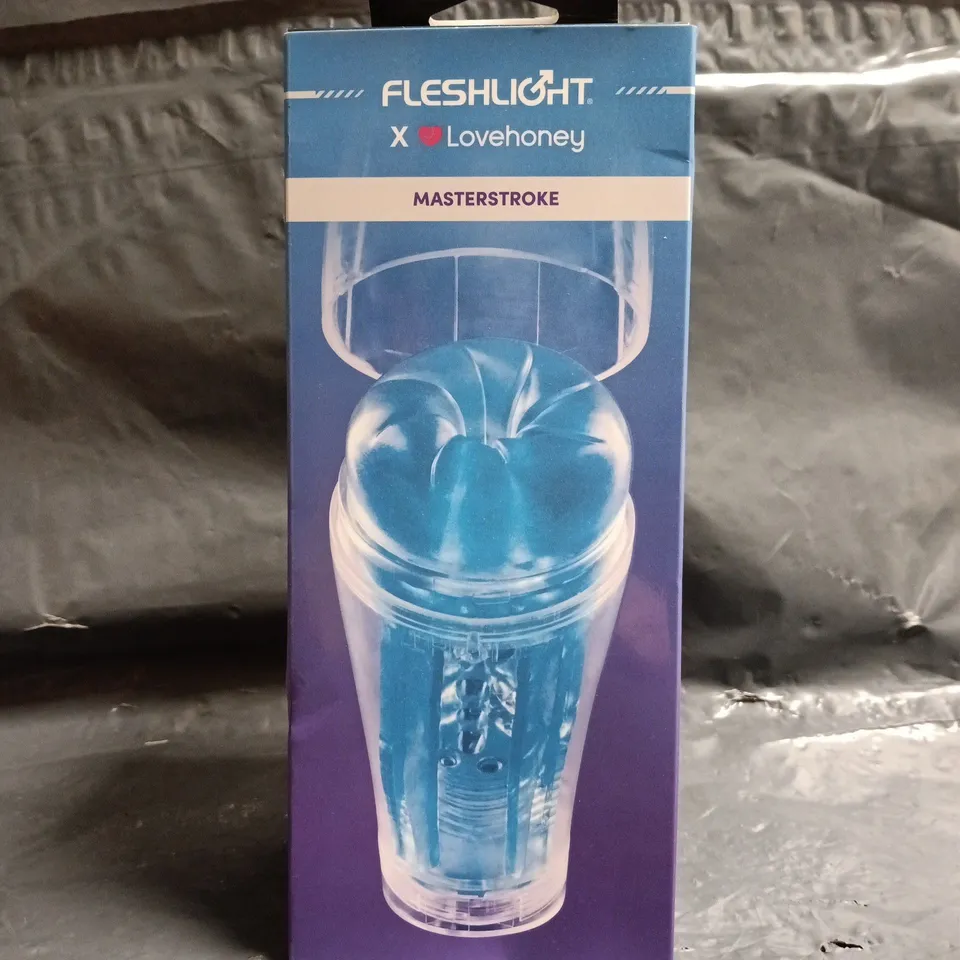 BOXED FLESHLIGHT X LOVEHONEY MASTERSTROKE