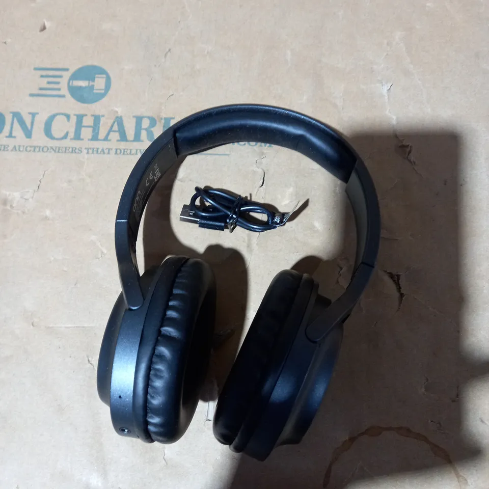 ONN WIRELESS BLUETOOTH HEADPHONES 