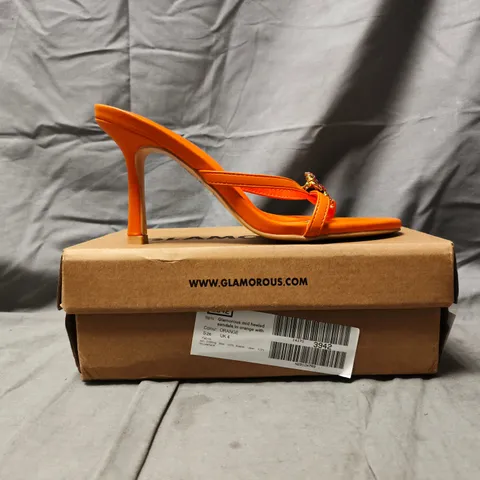 BOXED PAIR OF GLAMOROUS MID HEELED SANDALS IN ORANGE W. JEWEL CRAB DETAIL SIZE UK 4