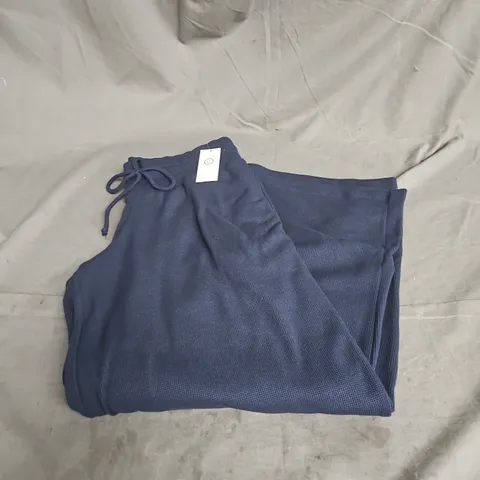 GILLY HICKS WIDE LEG LOUNGE PANTS IN NAVY SIZE M