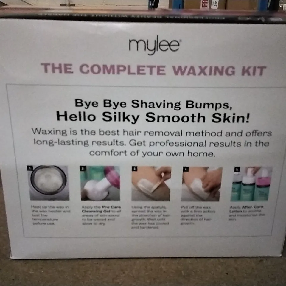 MYLEE COMPLETE PROFESSIONAL WAXING KIT