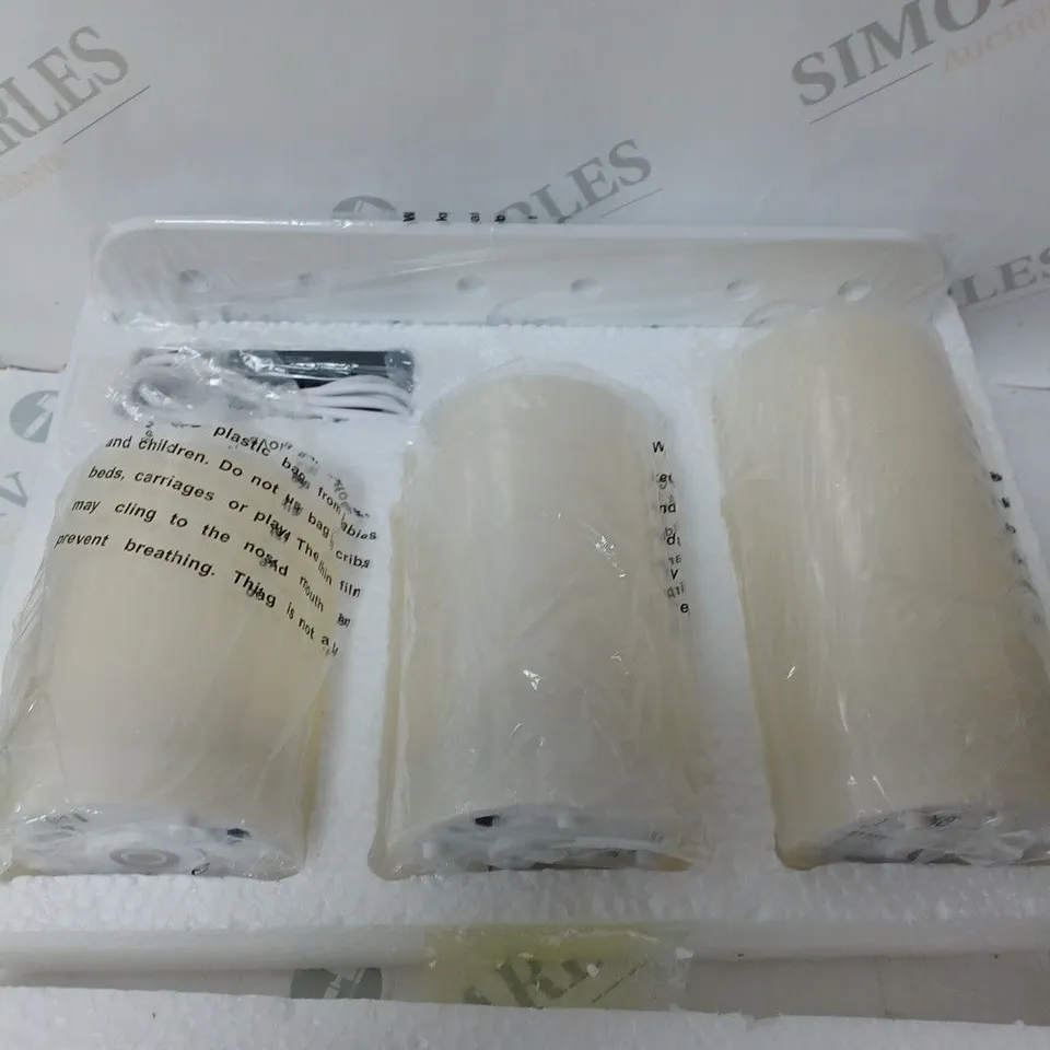 HOME REFLECTIONS 3 IN 1 FLAMELESS CANDLE WITH WREATH SET - SAGE 