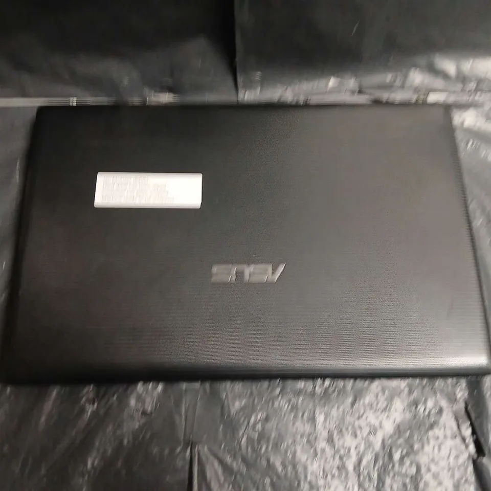 ASUS LAPTOP COMPUTER – BLACK - MODEL UNSPECIFIED