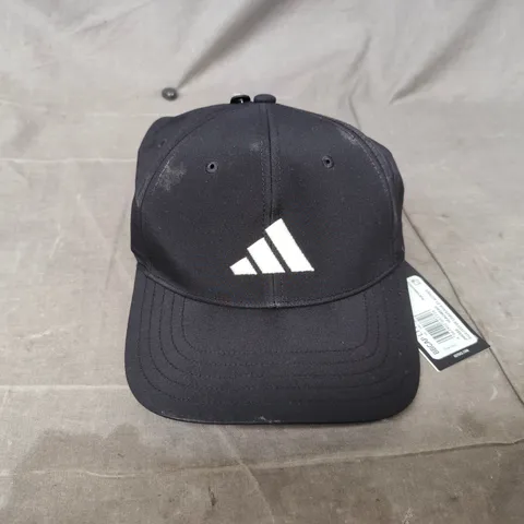ADIDAS CAP IN BLACK - ONE SIZE
