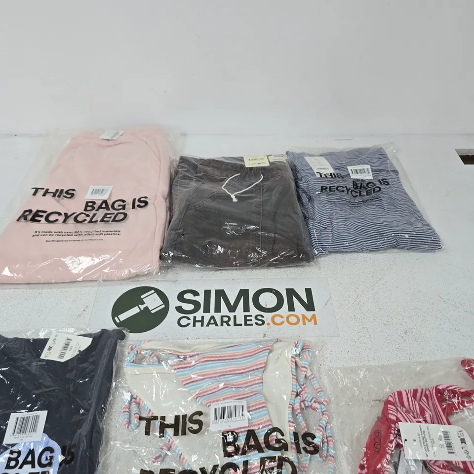 BOX OF APPROXIMATELY 40 ASSORTED COTTON ON CLOTHING ITEMS INCLUDING THE TINY GRAPHIC TEE, CLASSIC FLEECE SWEATPANTS AND STRING TIE SIDE BRAZILIAN BIKINI BOTTOM